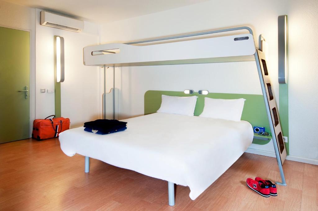 فندق Ibis Budget Besancon Ecole Valentin الغرفة الصورة