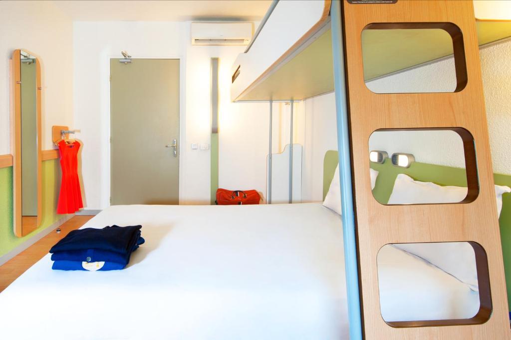 فندق Ibis Budget Besancon Ecole Valentin الغرفة الصورة